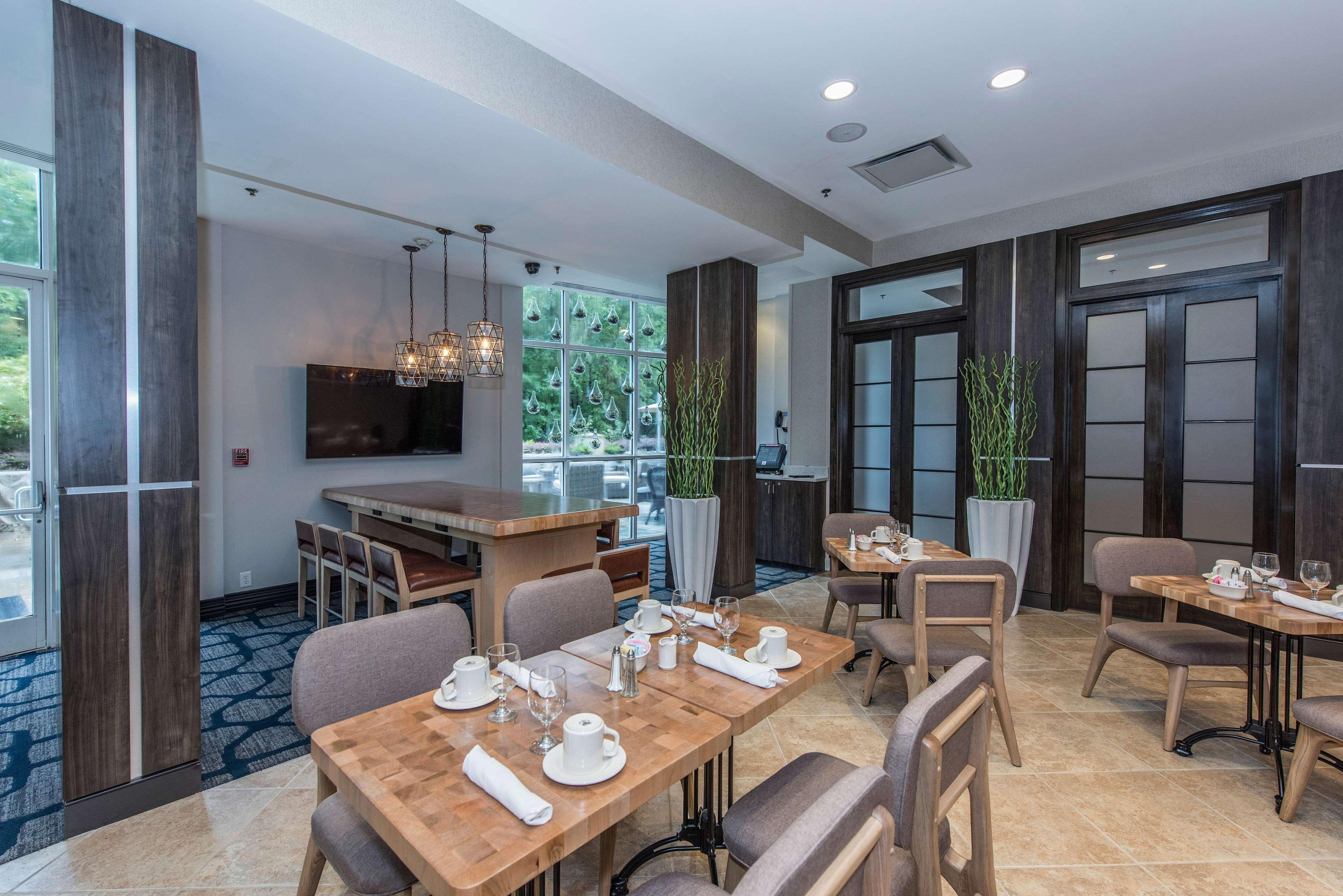Doubletree By Hilton North Charleston - Convention Center Hotel Екстериор снимка
