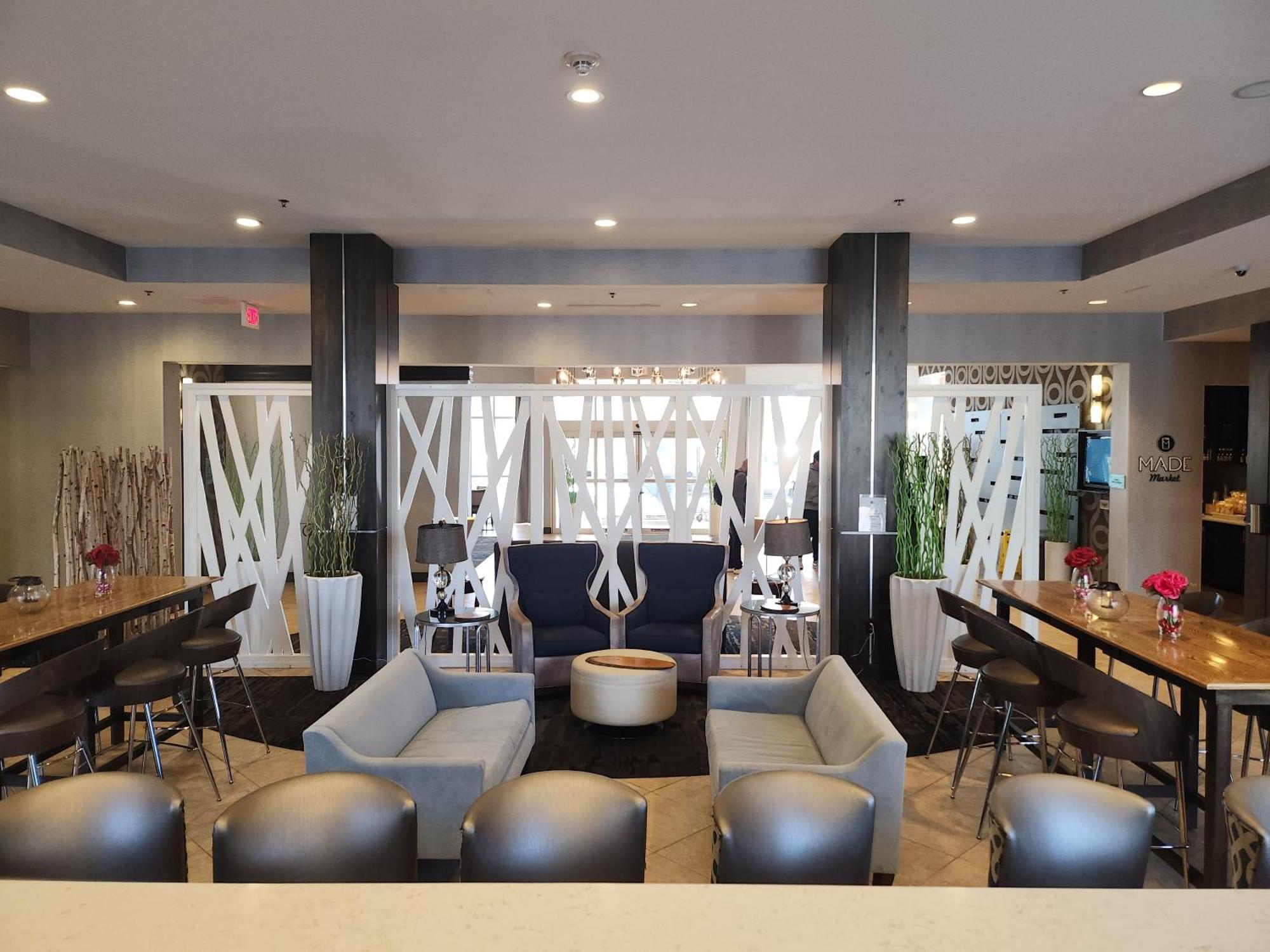 Doubletree By Hilton North Charleston - Convention Center Hotel Екстериор снимка