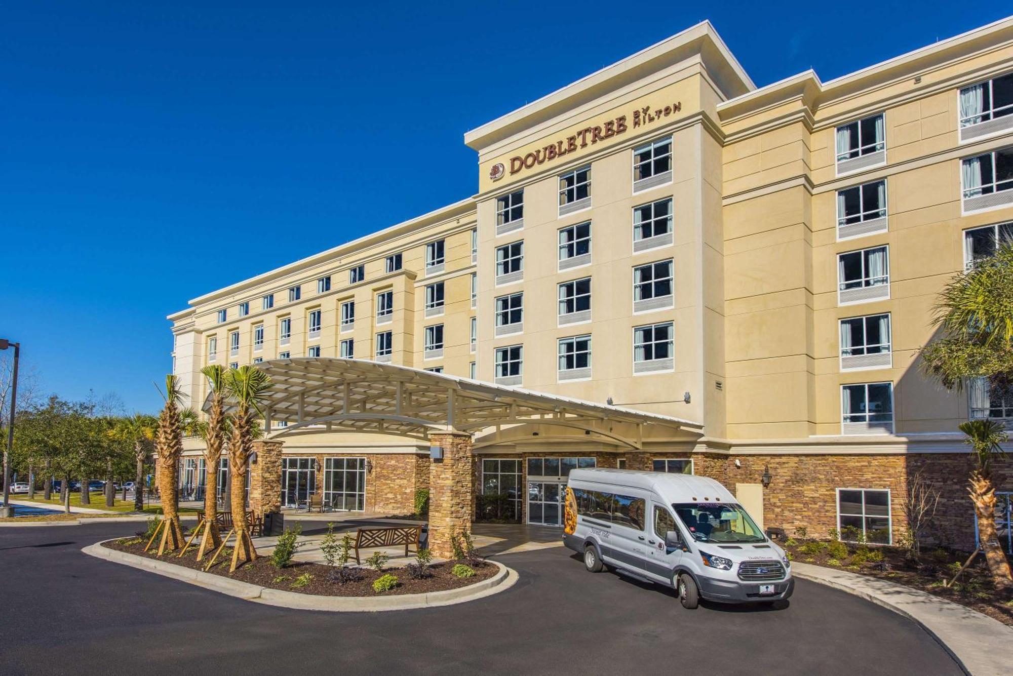 Doubletree By Hilton North Charleston - Convention Center Hotel Екстериор снимка